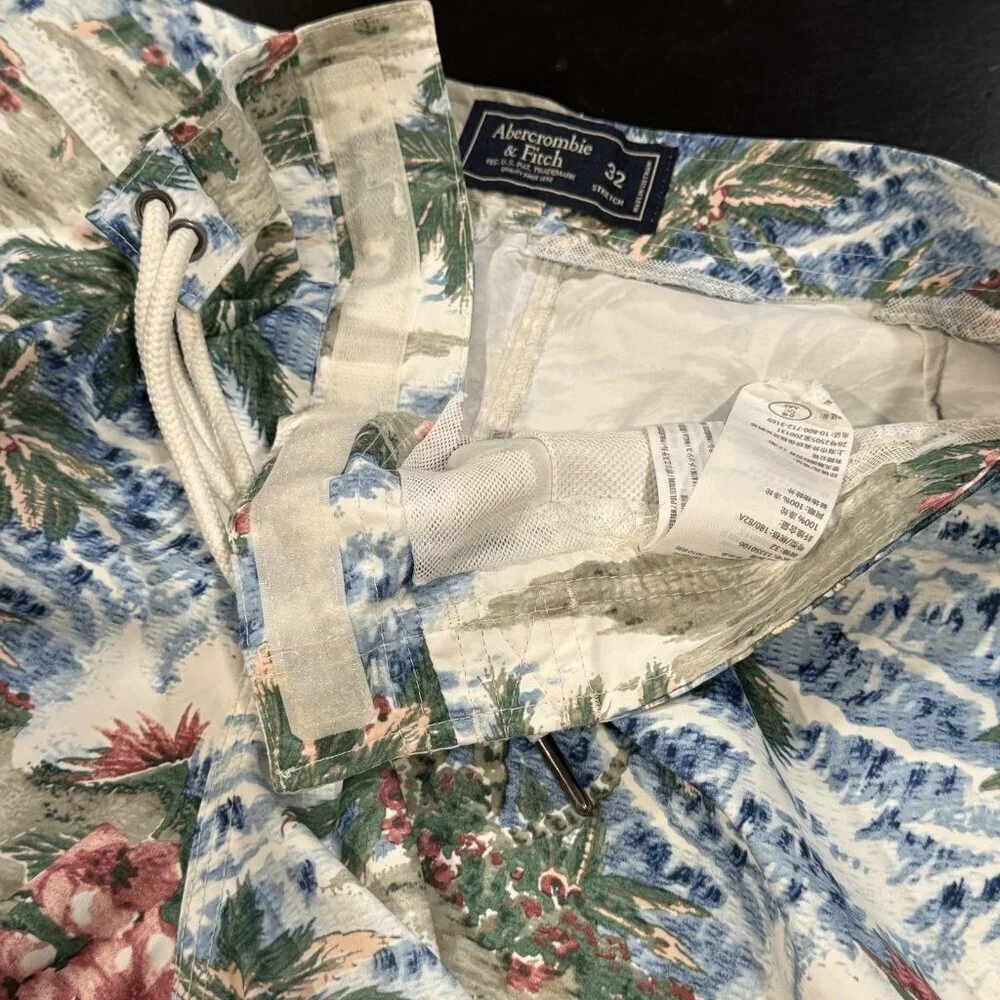 Abercrombie & Fitch Mens 32 Hawaiian Tropical Graphic Swim Trunks Board Shorts